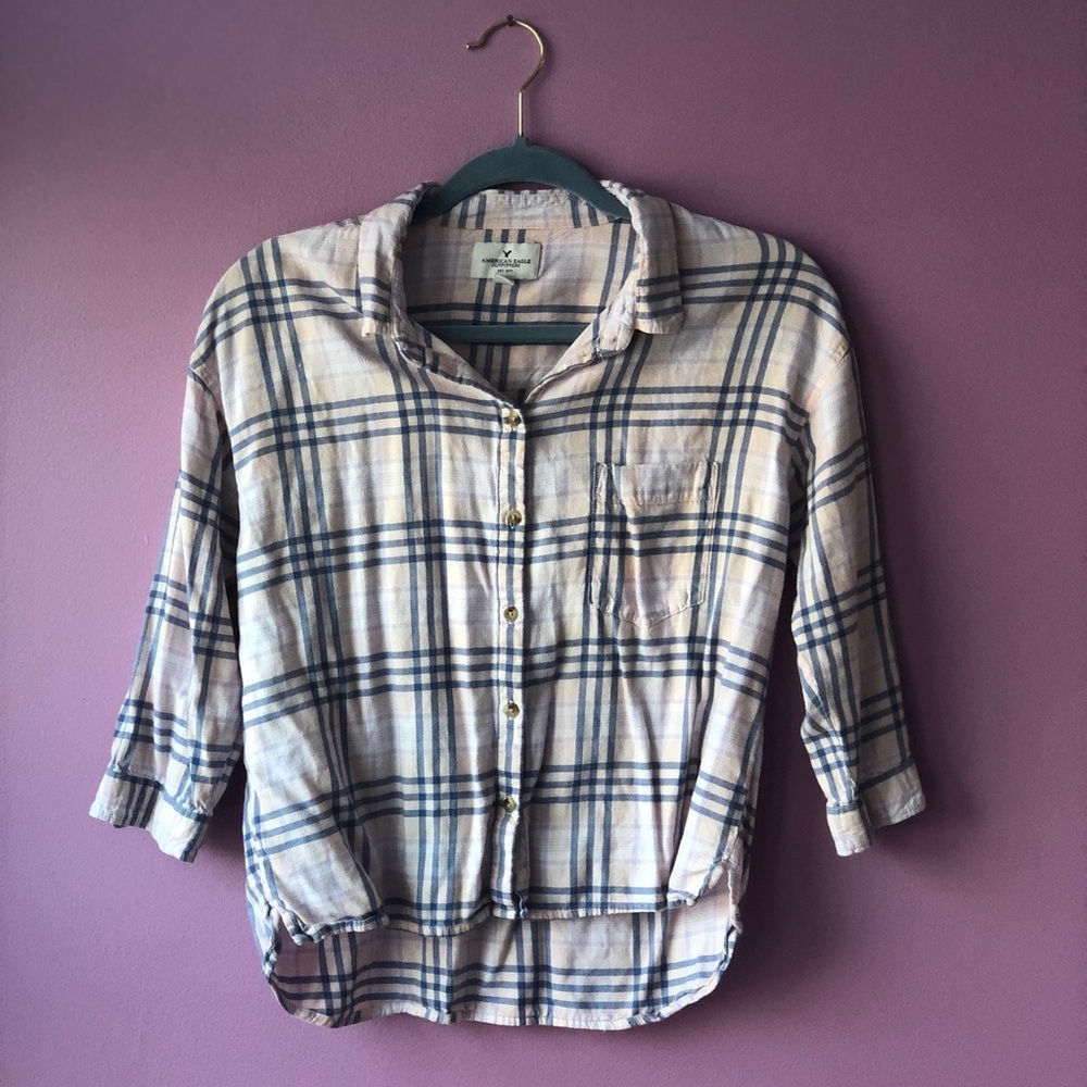 AEO light pink flannel